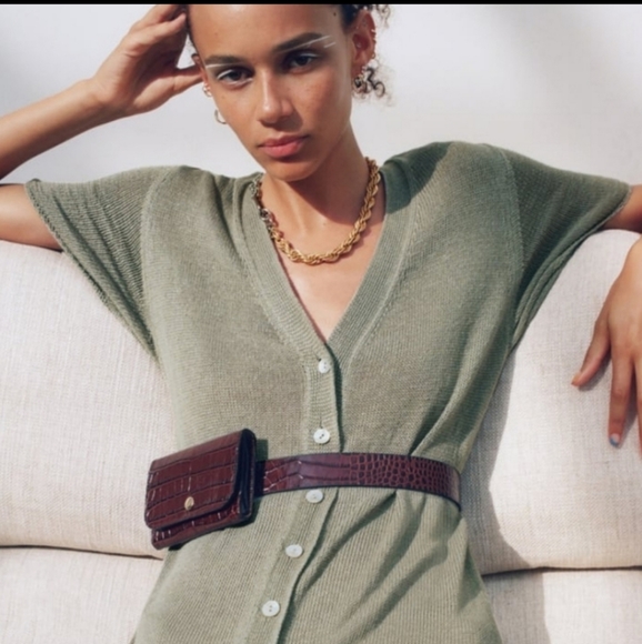 BLOGGERS FAV Zara croc belt - Picture 2 of 5